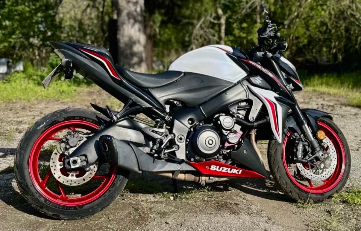 SUZUKI GSX-S 1000 | 2018 | 11,700km, Motoren, Motorrijbewijs A, Particulier, Sportuitlaat, Naked bike