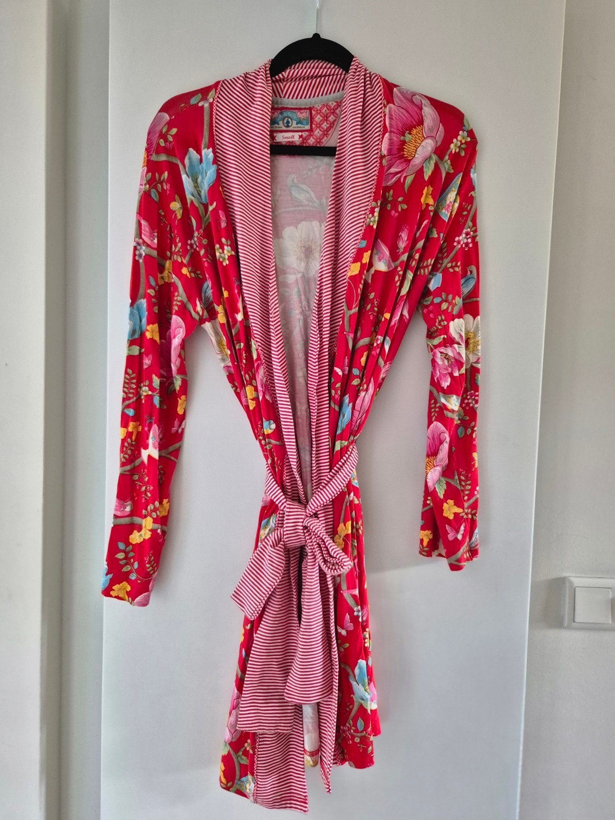 Pip Studio badjas/kimono rood met bloemen en strepen, Pip Studio, Ophalen of Verzenden, Zo goed als nieuw