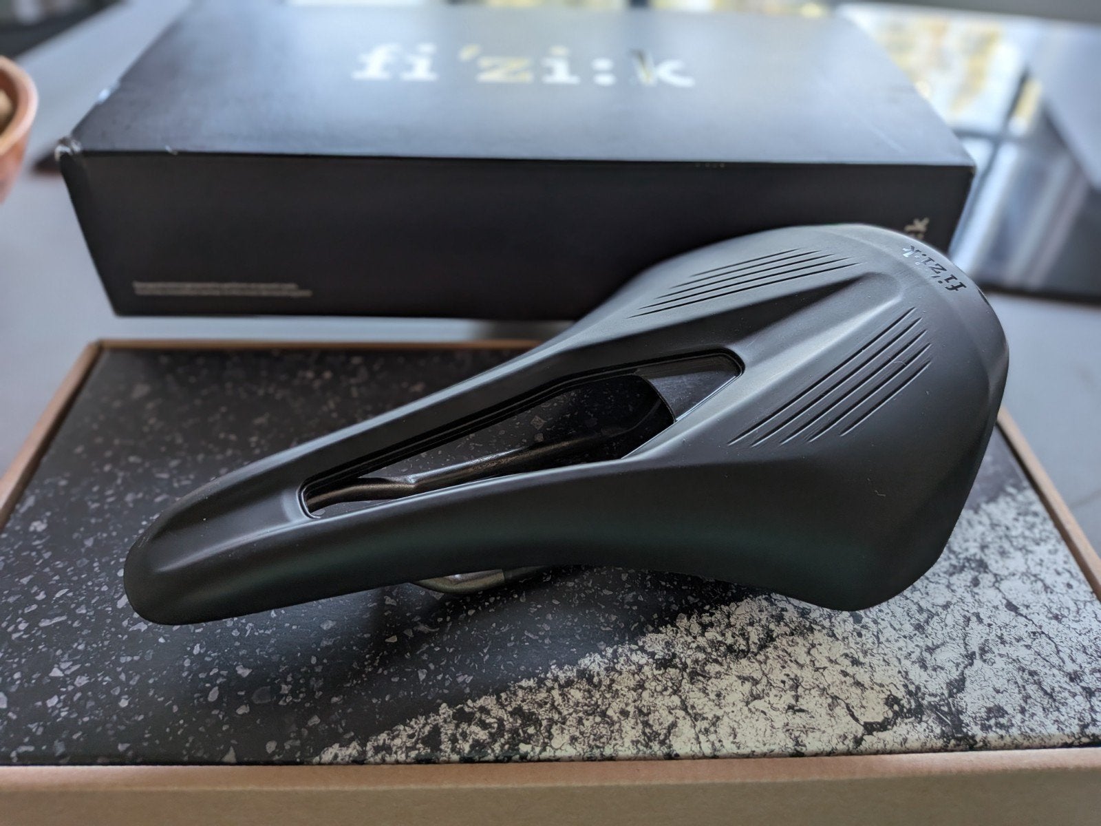 Fizik Vento Argo R3 racefietszadel - 150mm - Nieuw, Ophalen of Verzenden, Zadel, Carbon