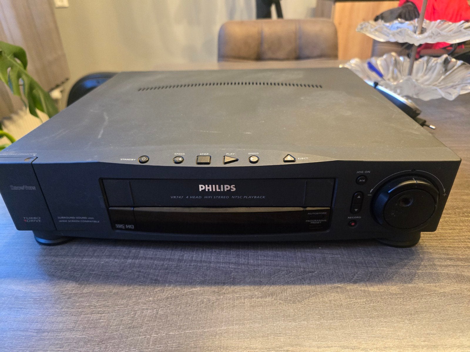 Philips VR747 VHS HQ Videorecorder, Ophalen of Verzenden, Gebruikt, VHS-speler of -recorder