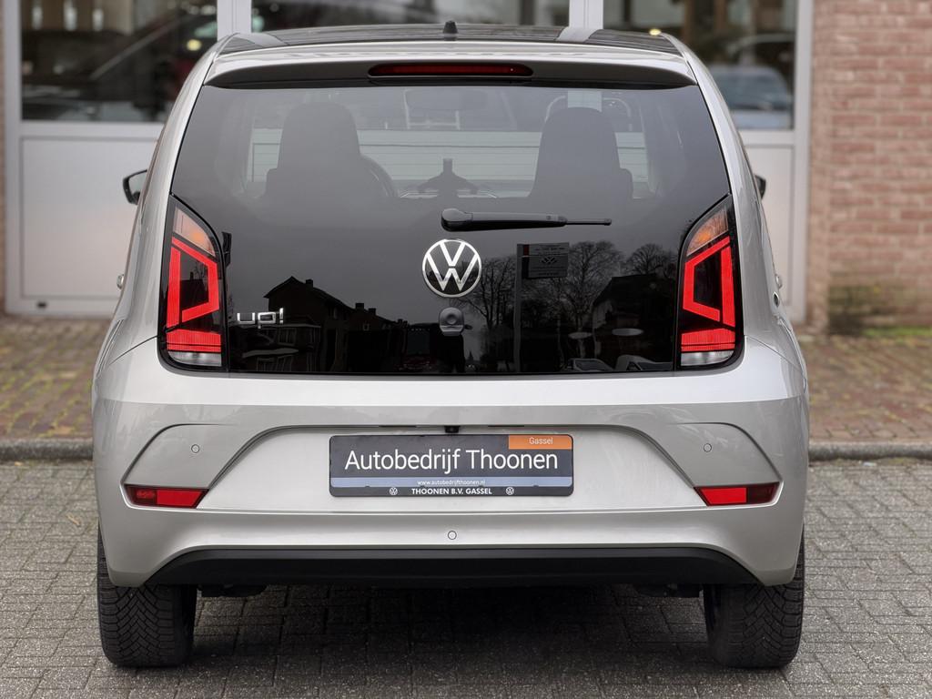 Volkswagen up! 1.0 Camera | Stoelverwarming | Black style, Auto's, Voorwielaandrijving, Stof, Gebruikt, Up!