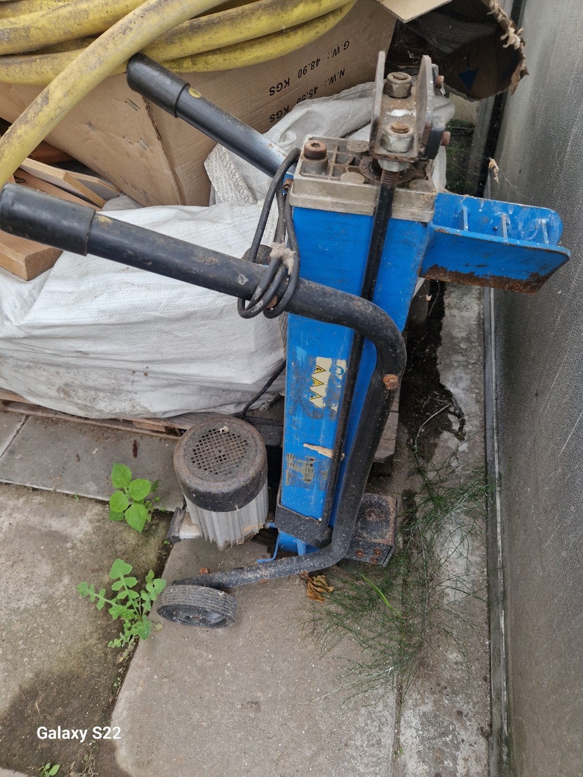 Steenzaagtafel en Houtklover te huur (230V), Ophalen, Gebruikt, Overige typen