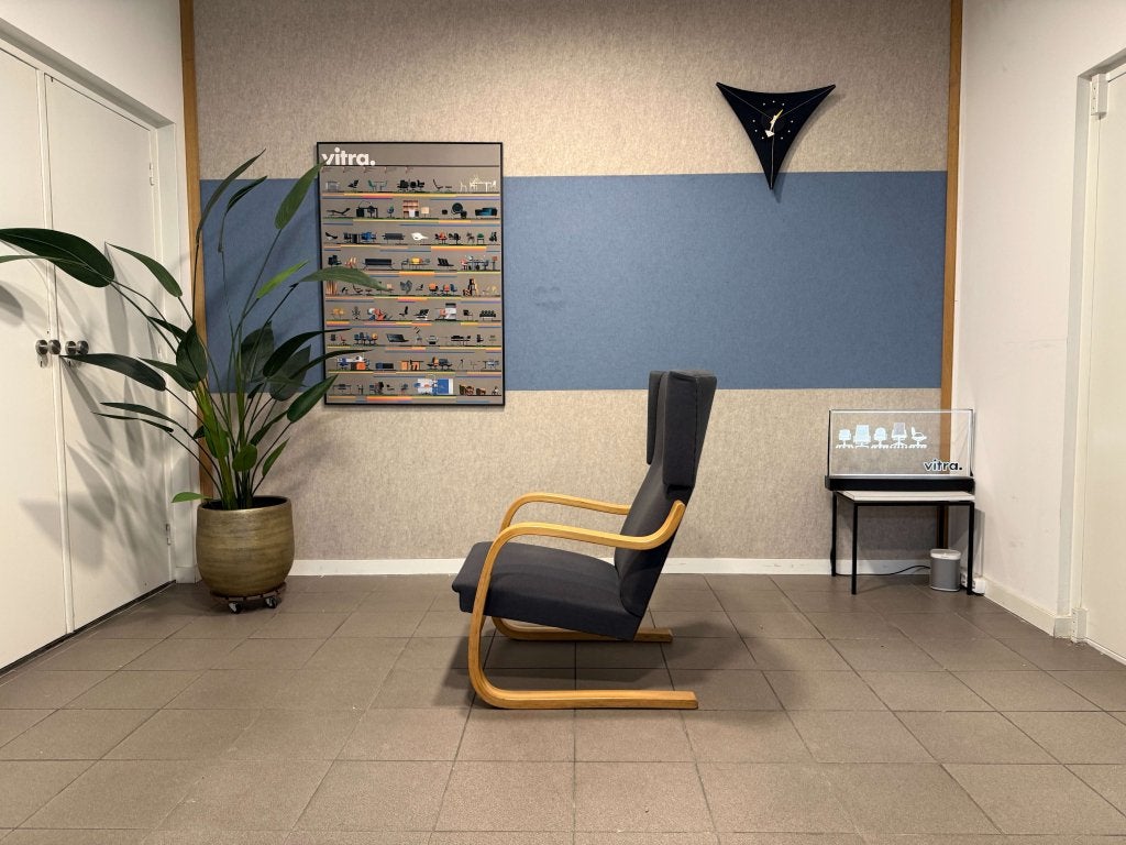Artek | Alvar Aalto | 401 | Antraciet stof | 1x, Artek, Hout, 100 tot 125 cm, Artek