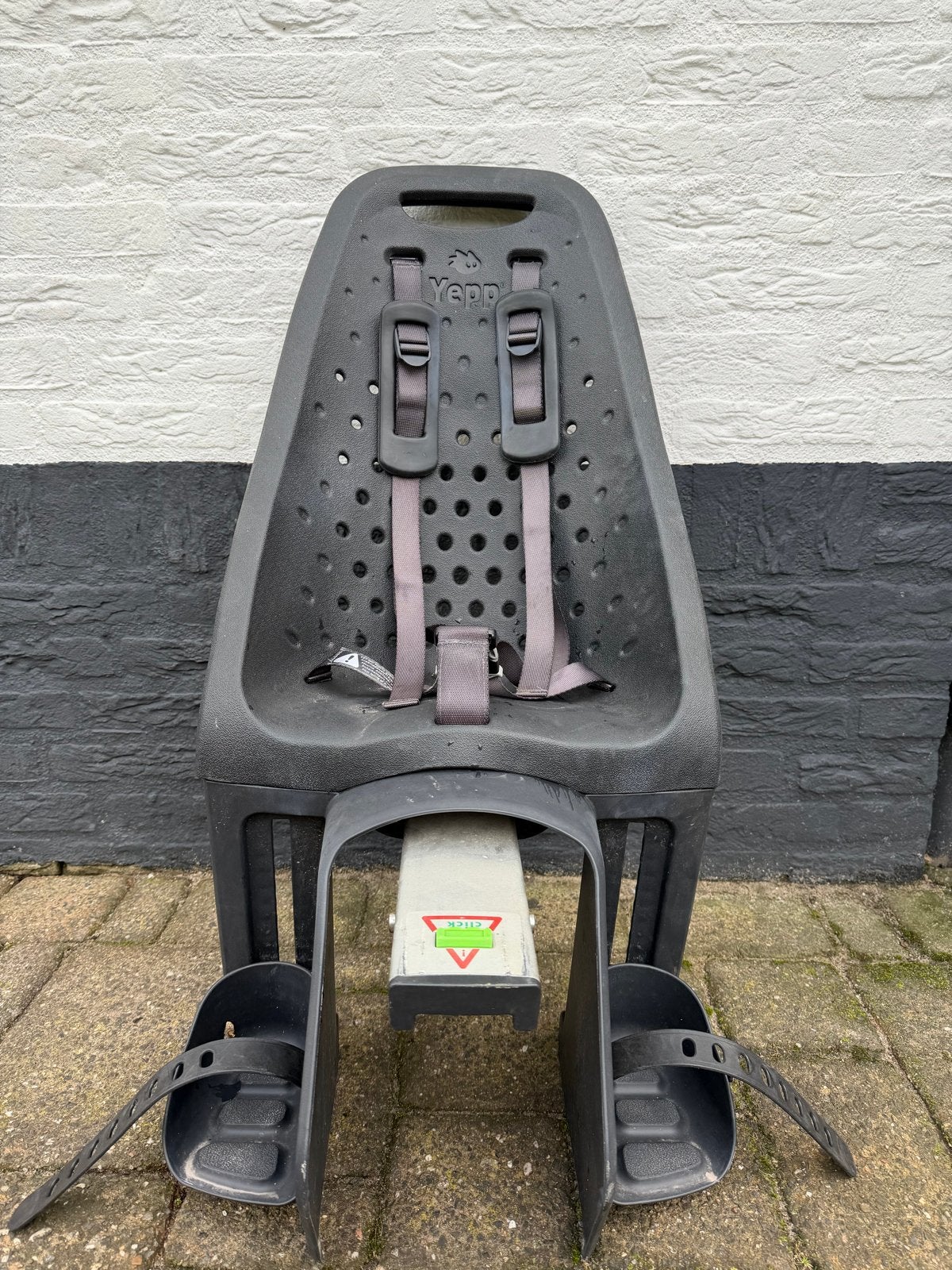 Yepp kinderzitje achterop de fiets met zadelbuisbevestiging, Achterzitje, Ophalen, 15 t/m 25 kg, Gebruikt