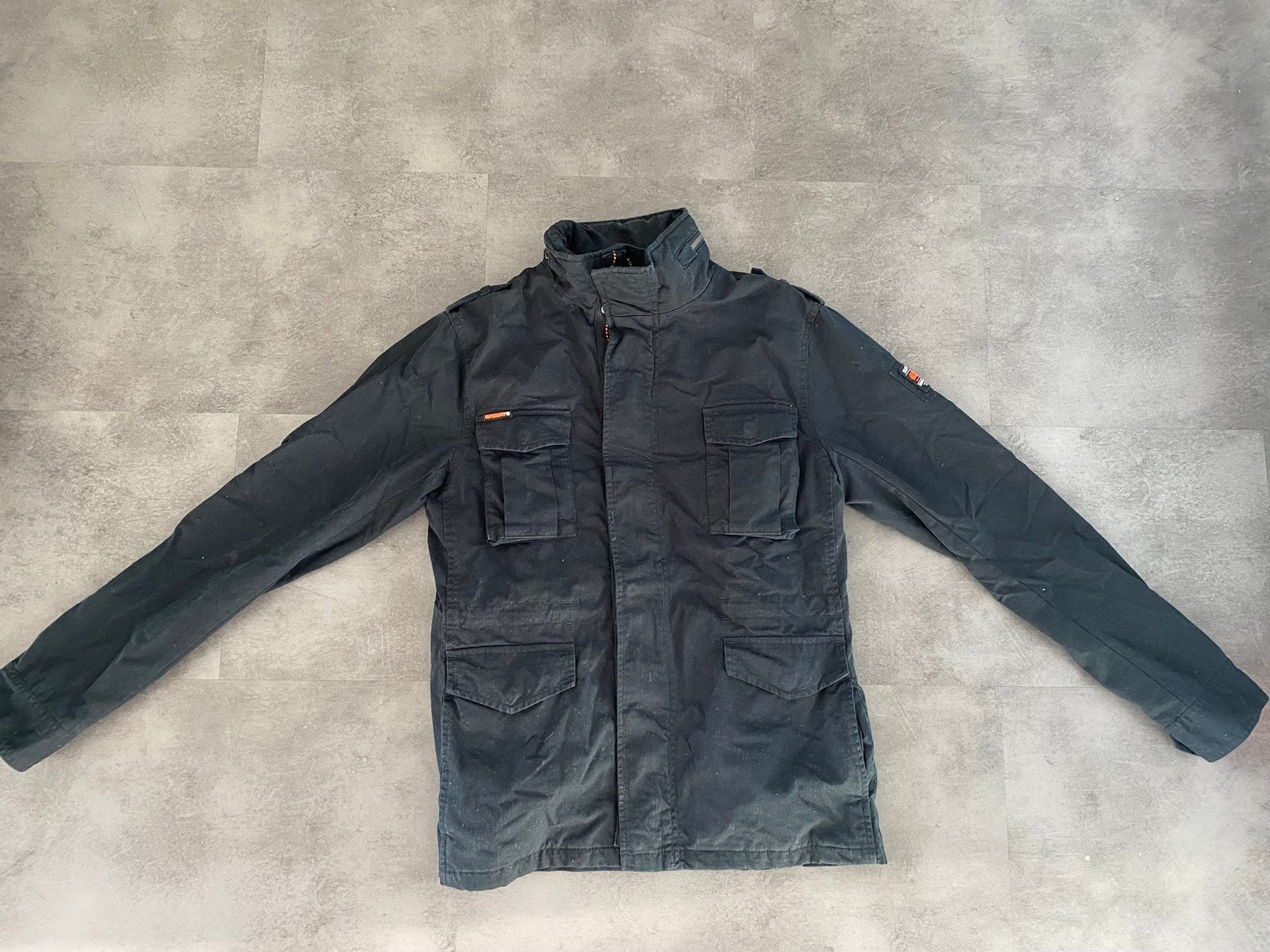 Zwarte Superdry jas maat S, Ophalen of Verzenden, Zo goed als nieuw, Maat 46 (S) of kleiner, Zwart
