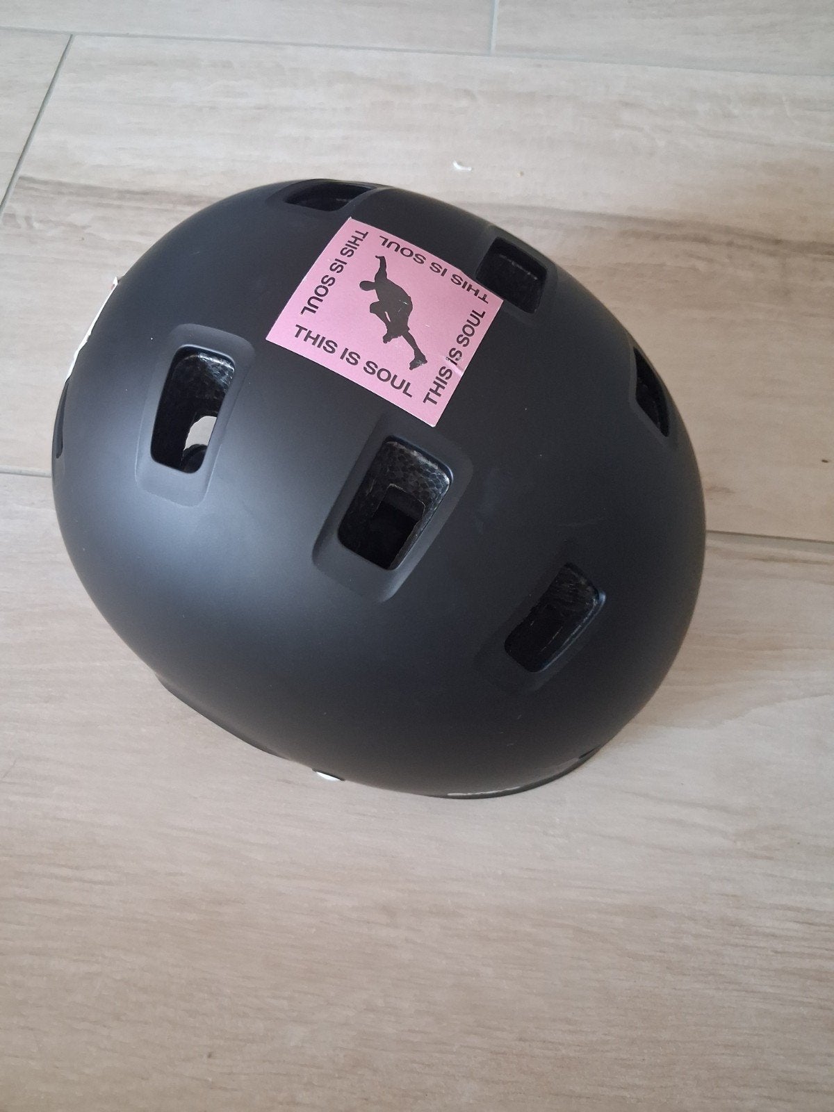 Zwarte Oxelo helm, Ophalen, Jongen of Meisje, Overige maten, Zo goed als nieuw