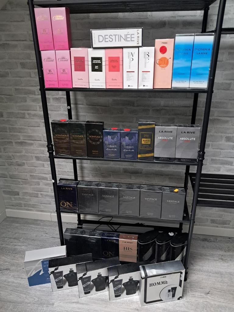 Partij parfum, eau de toilette, eau de parfum, 28stuks, Sieraden, Tassen en Uiterlijk, Uiterlijk | Parfum, Nieuw, Ophalen of Verzenden