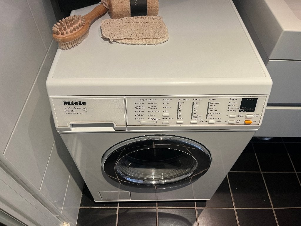 Miele SoftCare System W 3833 (2008) 1400 toeren, Ophalen, Gebruikt, Handwasprogramma, Voorlader