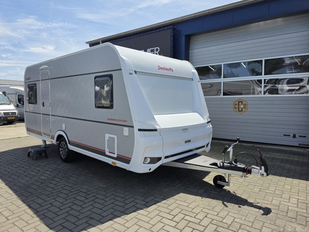 Dethleffs Summer Edition 470 FR Rondzit, Frans bed, Rondzit, Bedrijf, Dethleffs, 5 tot 6 meter