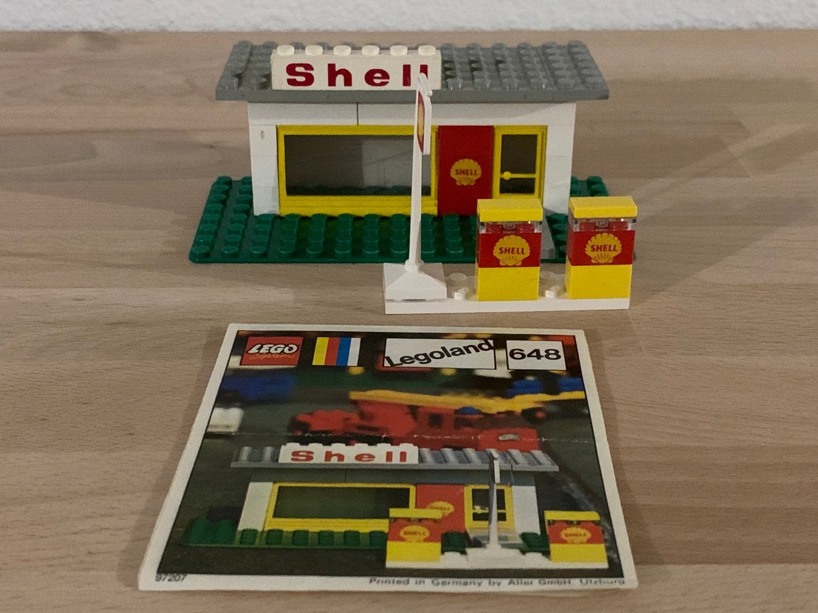 Lego classic vintage 648 shell tankstation met boekje, Ophalen of Verzenden, Gebruikt, Complete set, Lego