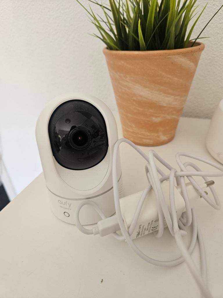 Eufy Security Camera - Ideaal voor babyfoon met app, Kinderen en Baby's, Babyfoons, Zo goed als nieuw, Minder dan 100 meter, Camera