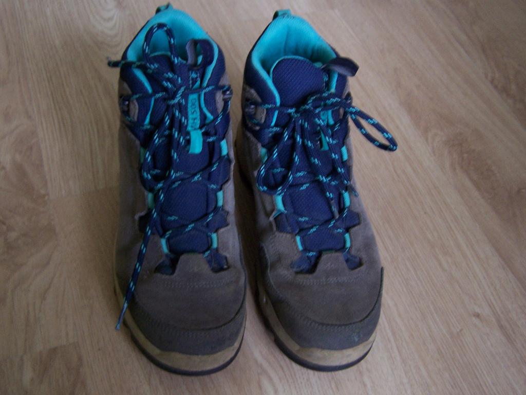 Quechua wandelschoenen waterdicht maat 38 Decathlon, Ophalen of Verzenden, Gebruikt, Schoenen