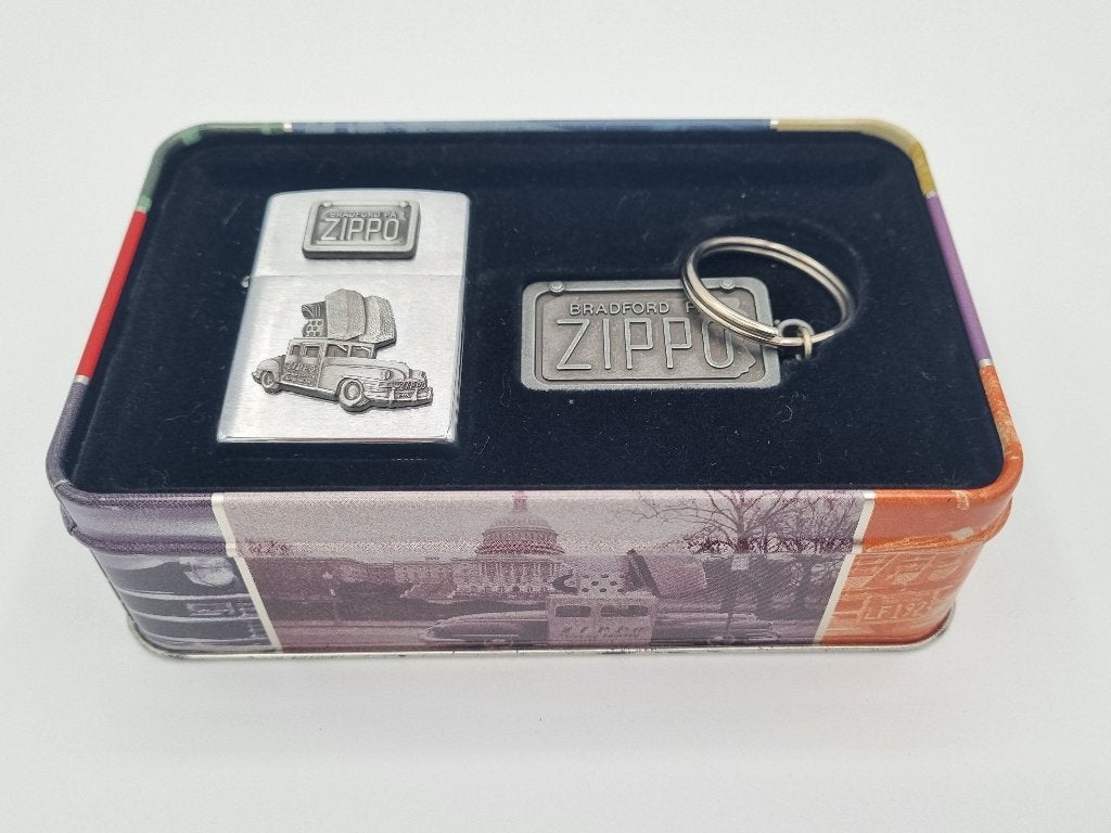 Zippo Chrysler Saratoga 1998 - NIEUW - Limited Edition, Verzenden, Nieuw, Aansteker