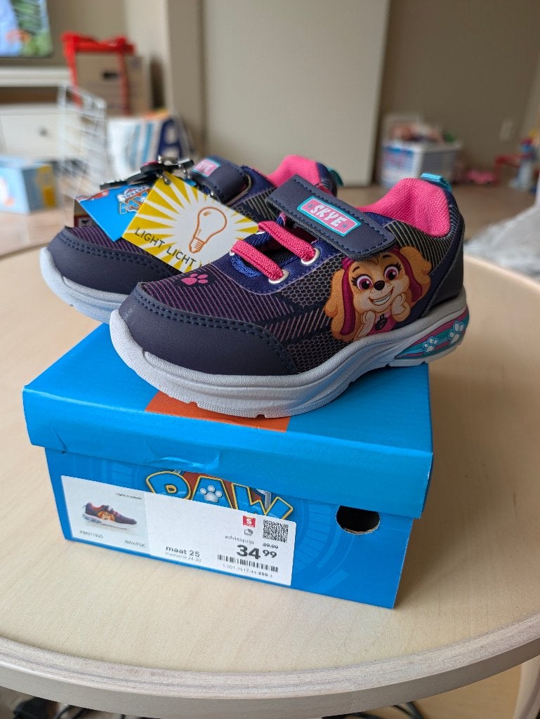 Nieuwe Pawpatrol schoenen maat 25 Sky, Meisje, Schoenen, Nieuw, Ophalen of Verzenden
