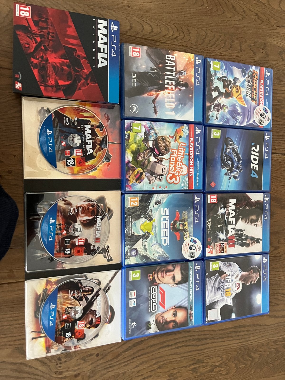 9 PS4 spellen inclusief Mafia Trilogy, Battlefield 1, FIFA 1, Spelcomputers en Games, Games | Sony PlayStation 4, Vanaf 18 jaar