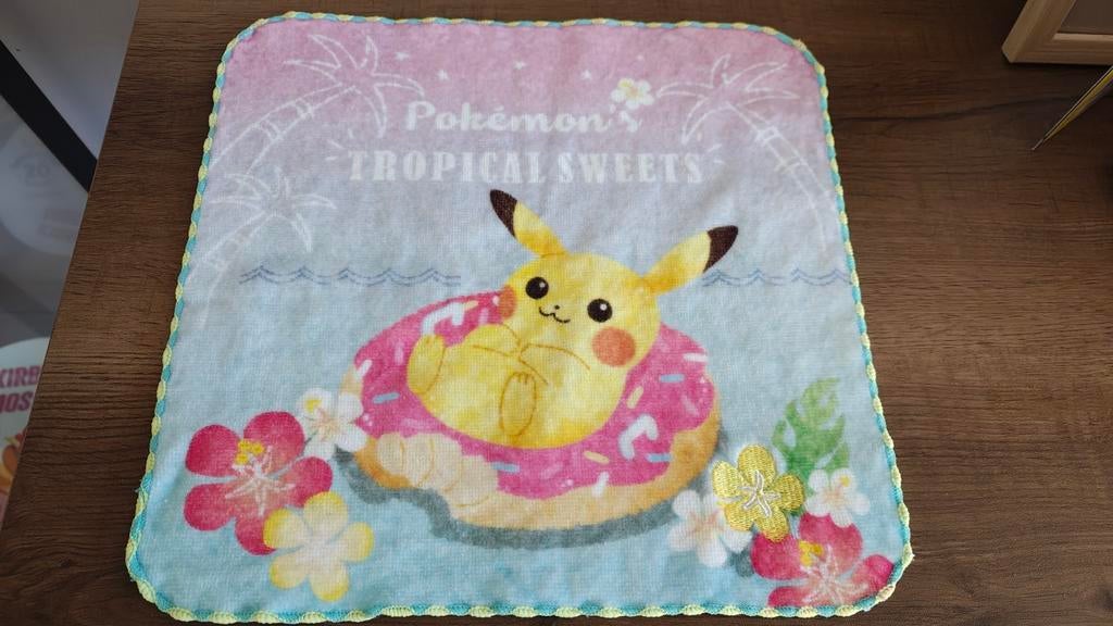 Pokemon Center Japan Tropical Sweets Pikachu Mini Towel *NEW, Ophalen of Verzenden, Nieuw
