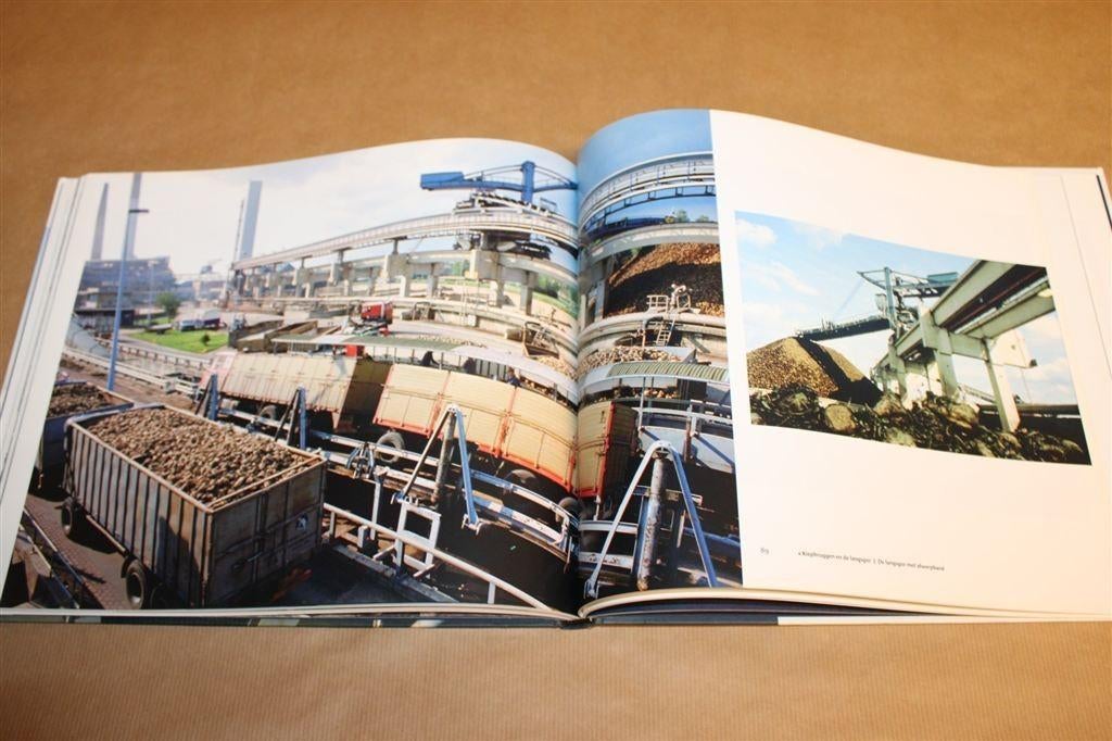 De Wolkenfabriek 1913-2008 [Fotoboek Suikerunie Groningen], Ophalen of Verzenden, Zo goed als nieuw