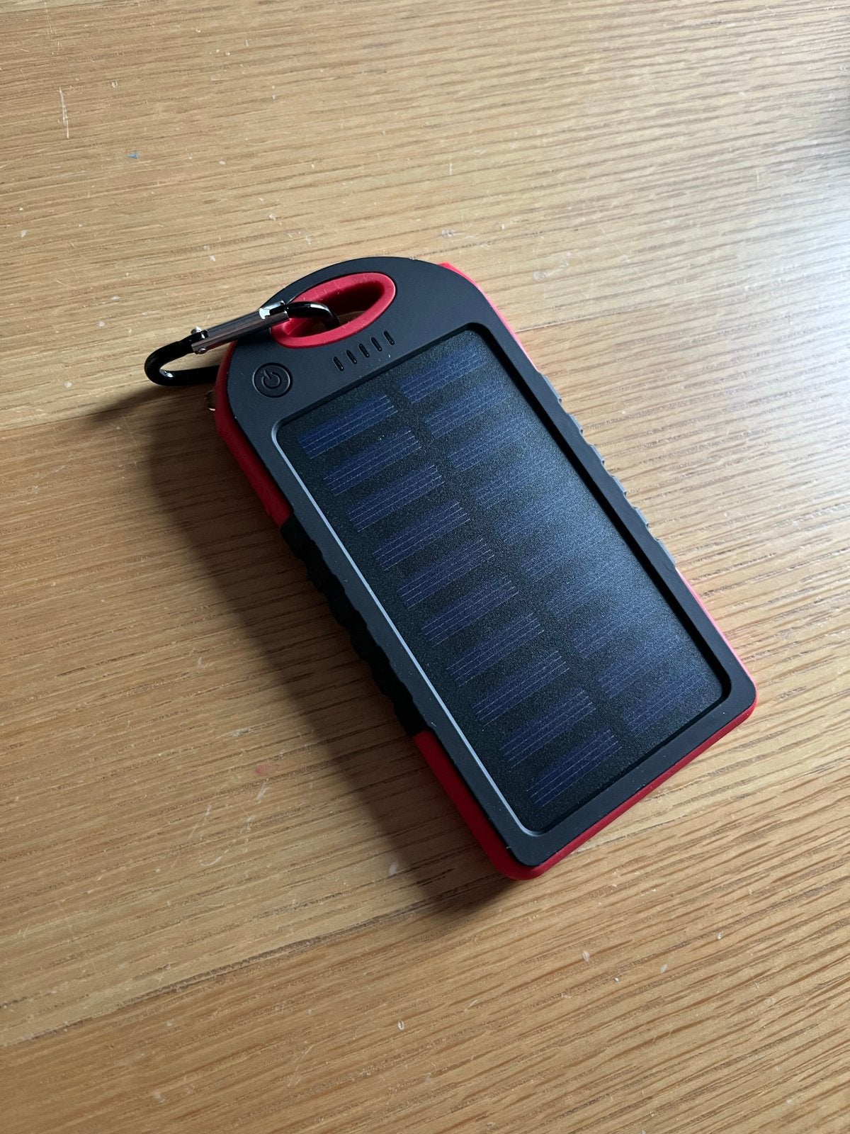 Zonne-energie Powerbank met Karabijnhaak - 4000mAh, Ophalen, Nieuw