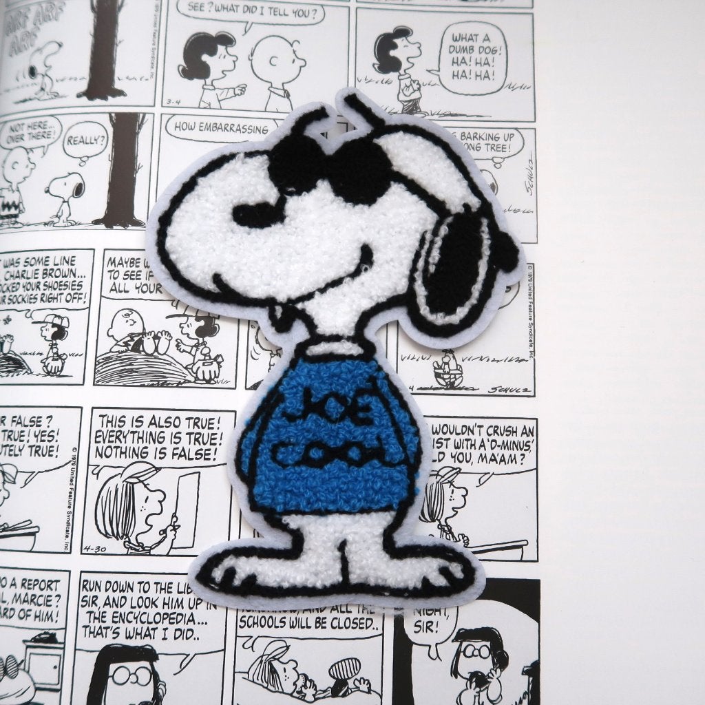 Joe Cool Snoopy Peanuts geborduurde patch badge applicatie, Verzenden, Snoopy, Nieuw, Gebruiksvoorwerp
