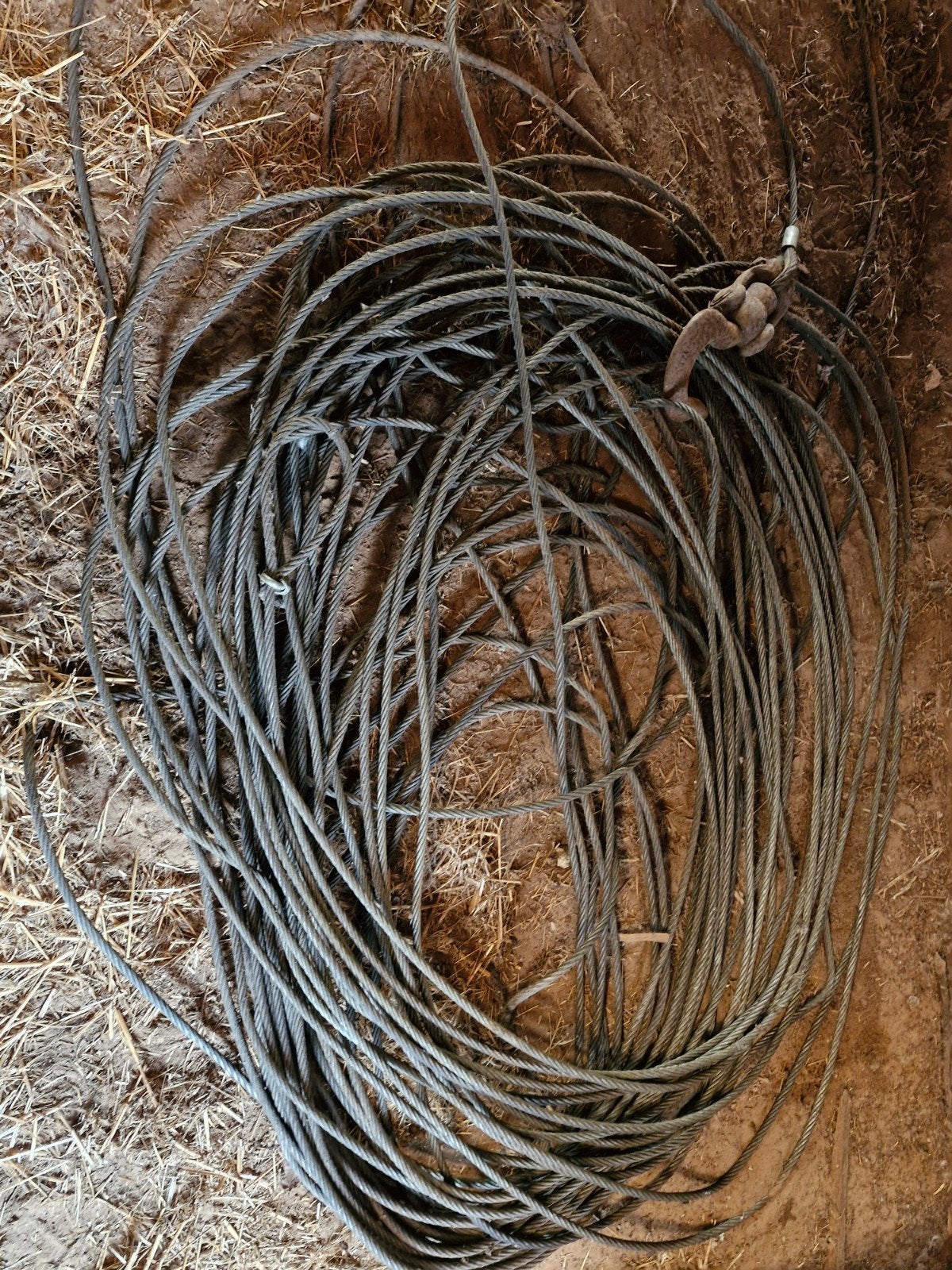 Staalkabel, 1cm dik met zware haak, Ophalen
