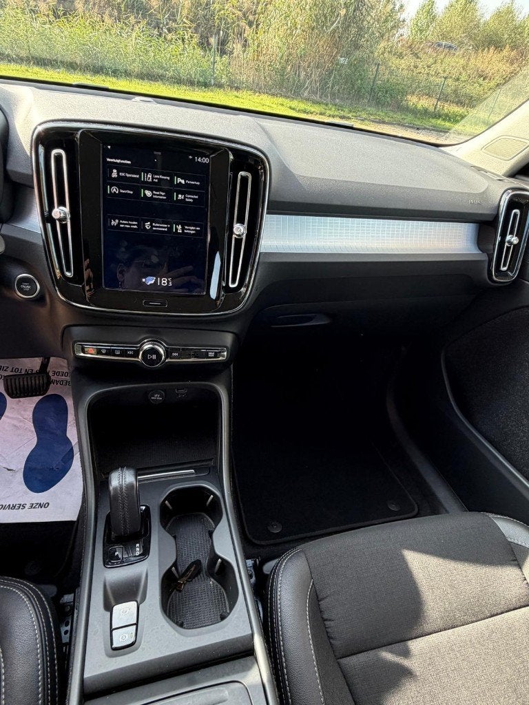 Foto 13 van Volvo XC40 T3 163pk Geartronic  | Dealeronderhouden |