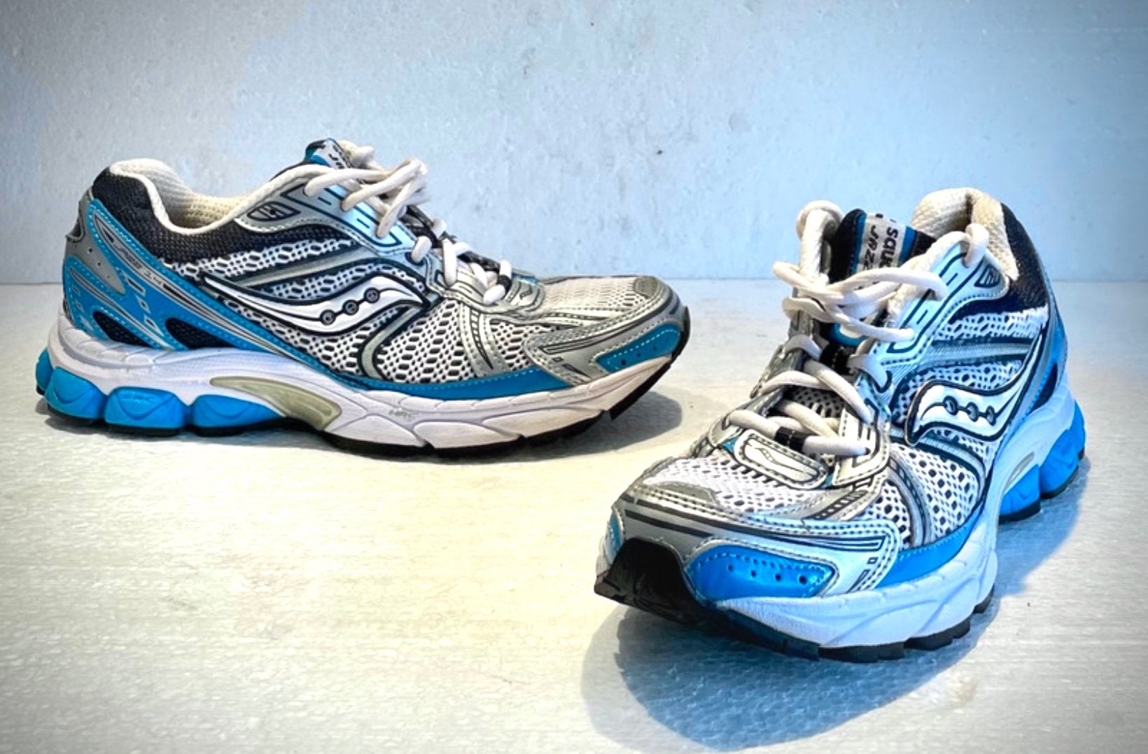 Saucony hardloopschoenen running shoes 40,5, Sport en Fitness, Loopsport en Atletiek, Ophalen of Verzenden, Hardlopen, Hardloopschoenen