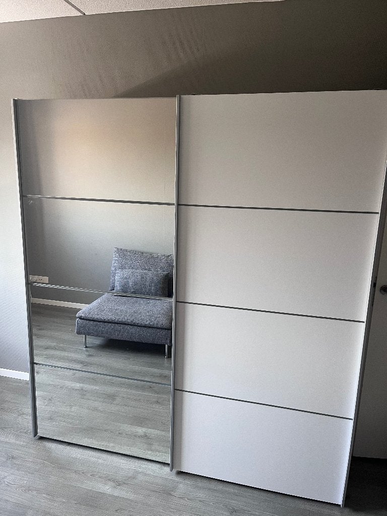 Schuifdeurkast Verona (Leenbakker), Ophalen, Slaapkamer, Glas, 200 cm of meer