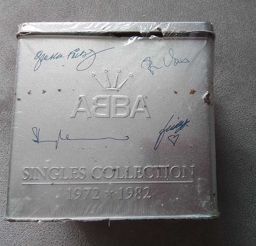 Nieuw in seal ABBA Singles Collection in metalen box, Ophalen of Verzenden, 1980 - 1989, Nieuw in verpakking