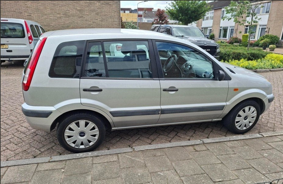 Ford Fusion 1.4 16V 2008 Grijs, Voorwielaandrijving, 49 €/maand, Origineel Nederlands, Grijs