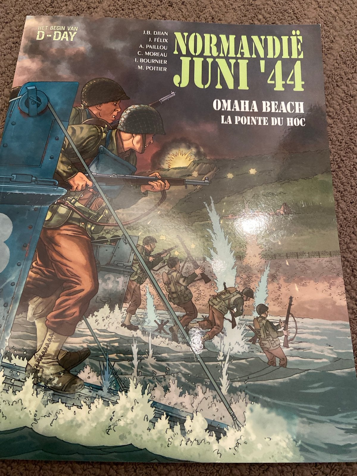 Normandië Juni '44 - Omaha Beach La Pointe du Hoc, Eén stripboek, Ophalen of Verzenden, Zo goed als nieuw