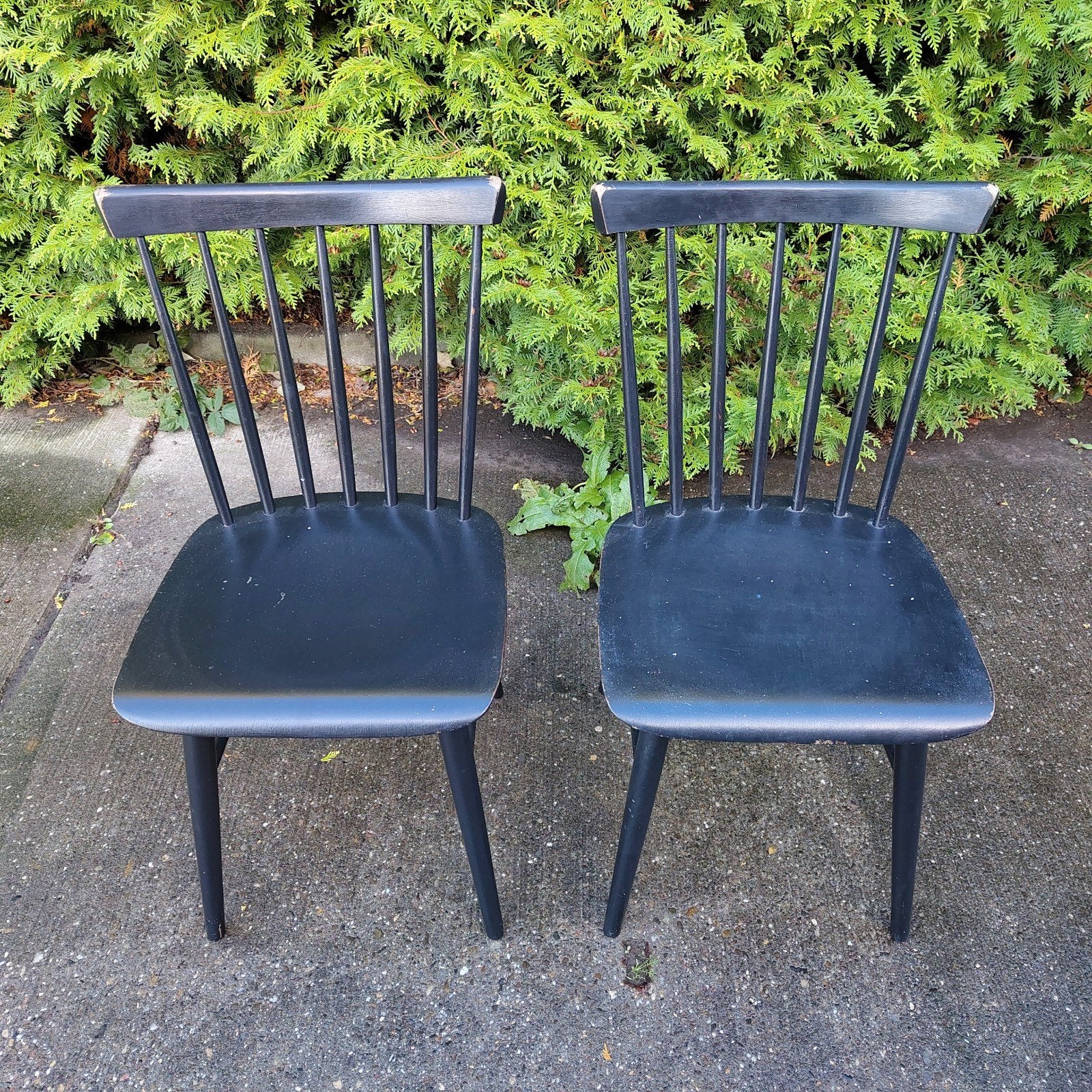Pastoe stoelen (2) | Vintage houten spijlen design stoelen, Ophalen, Gebruikt, Twee, Zwart