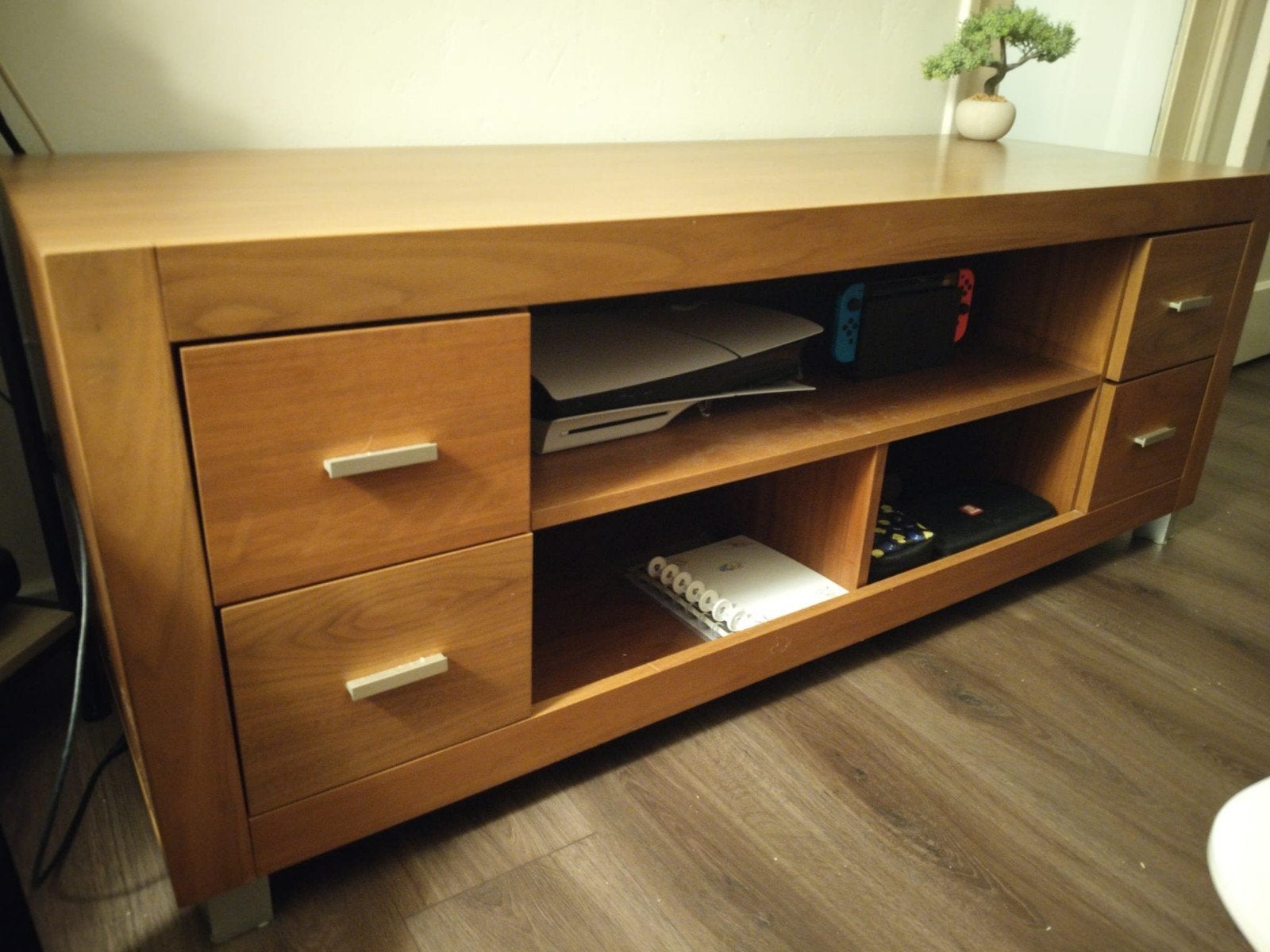Stijlvol TV Meubel - 150x55x57cm, Ophalen, Gebruikt, 100 tot 150 cm, Minder dan 100 cm