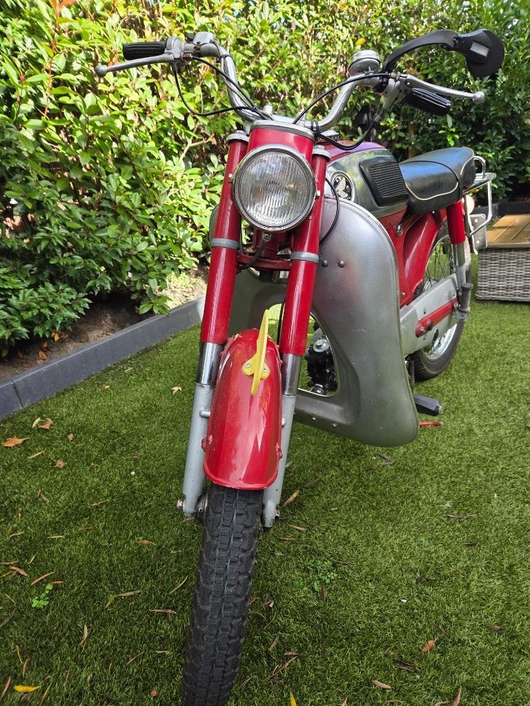 Honda 320S, Fietsen en Brommers, Ophalen, Overige modellen, Maximaal 45 km/u, Zo goed als nieuw