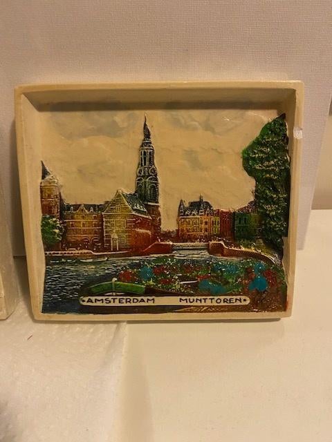 Amsterdam Munttoren Mobra relief en diverse oude tegels, Antiek en Kunst, Ophalen of Verzenden
