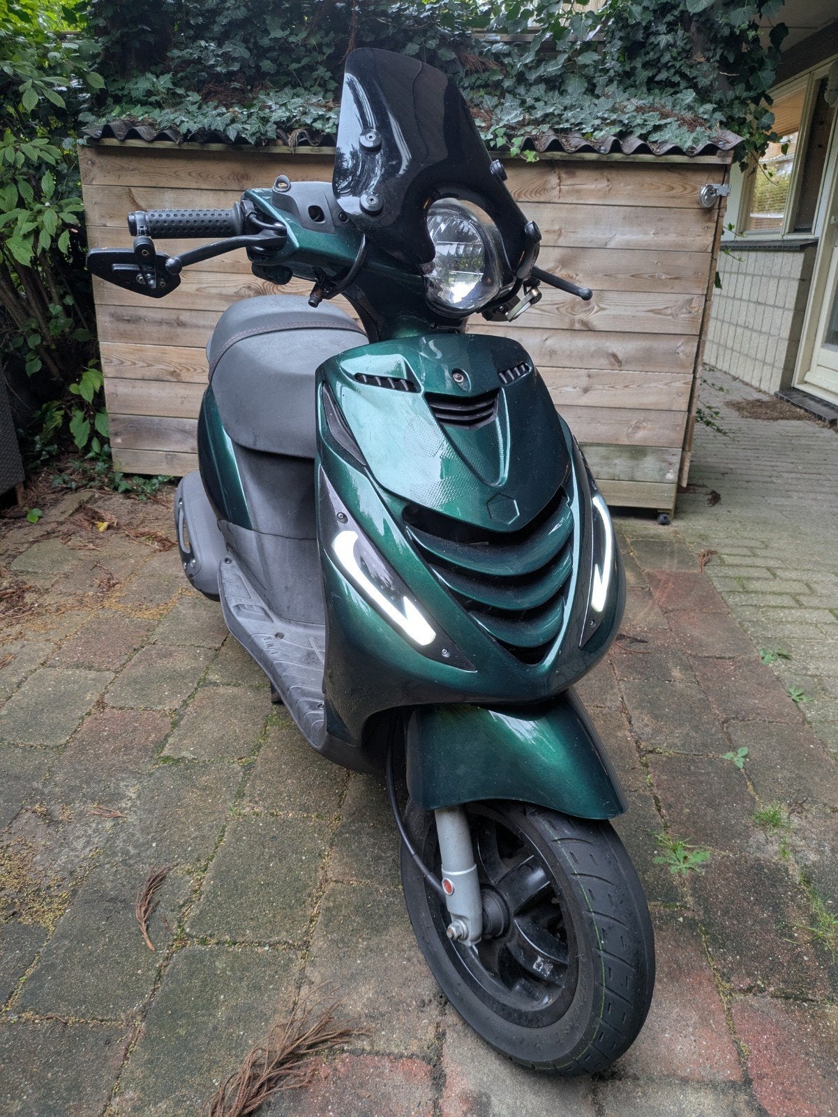 Piaggio Zip IGET 2022, Ophalen, Maximaal 45 km/u, Zip, Benzine