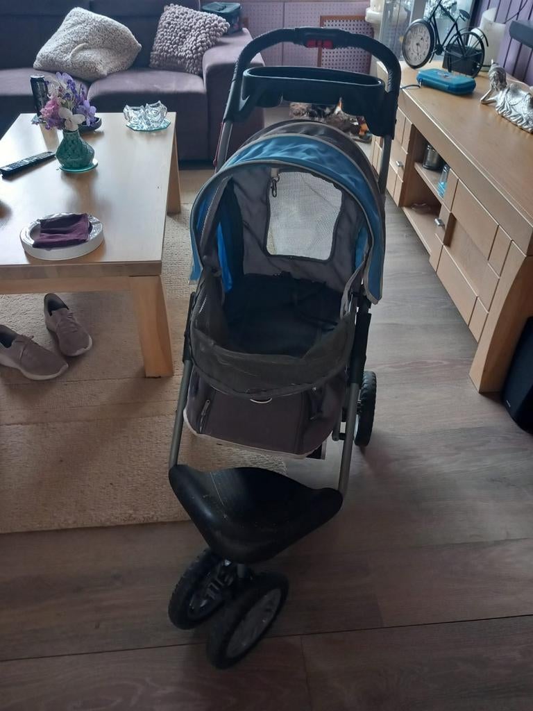Honden wagen, Dieren en Toebehoren, Ophalen of Verzenden, Gebruikt