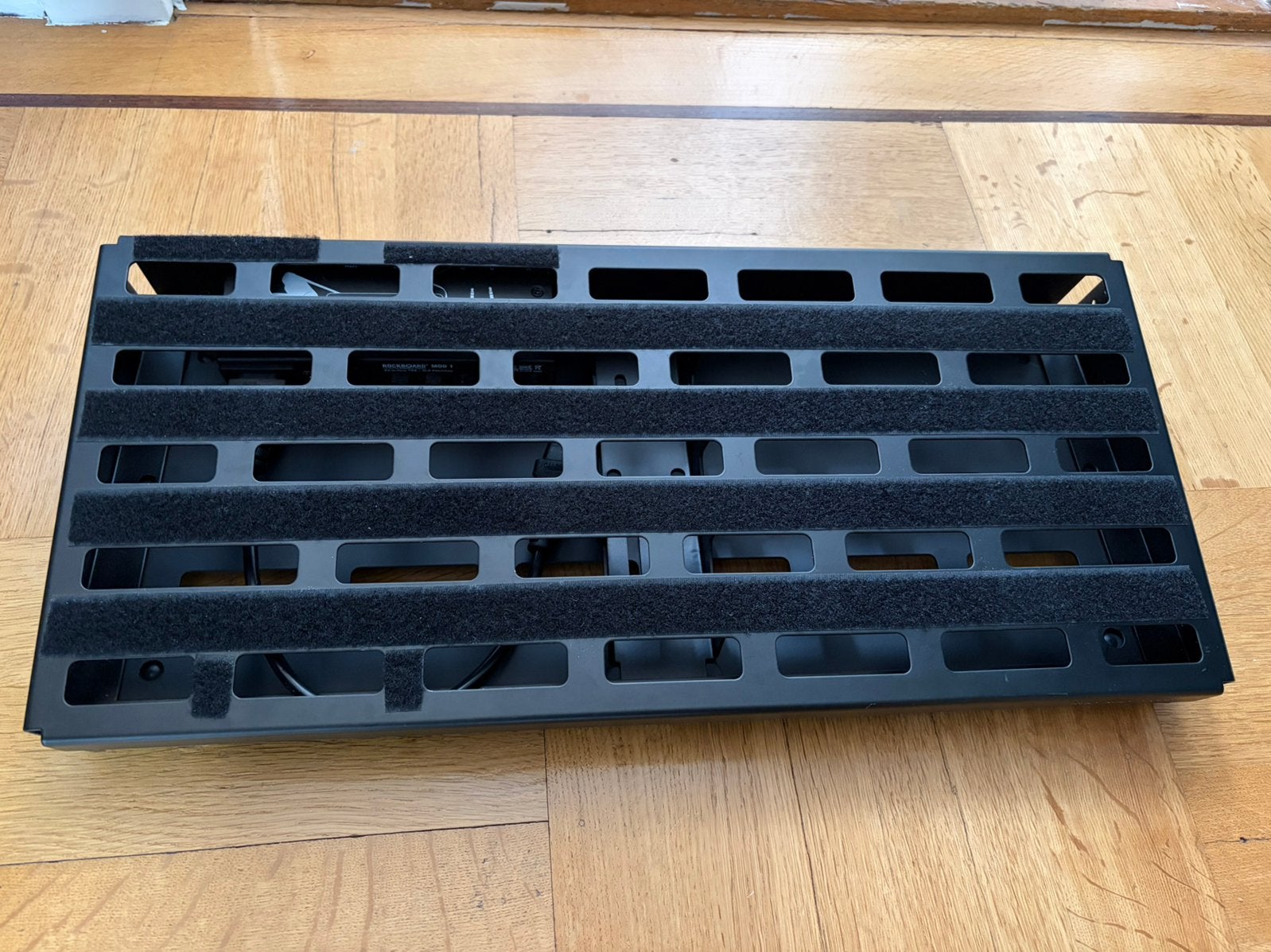 Rockboard Tres 3.1 met backplate en Mod 1, Muziek en Instrumenten, Effecten, Ophalen of Verzenden, Zo goed als nieuw