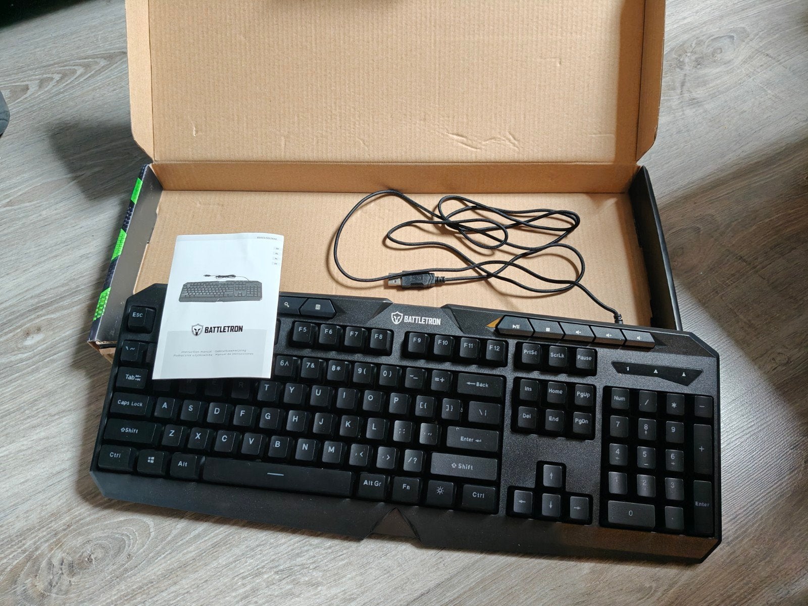 Gaming keyboard