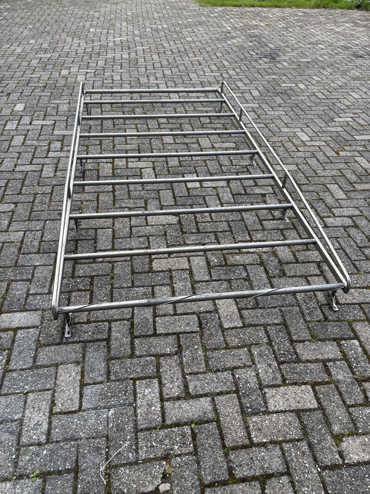Imperiaal Mercedes Vito, Ophalen, Gebruikt