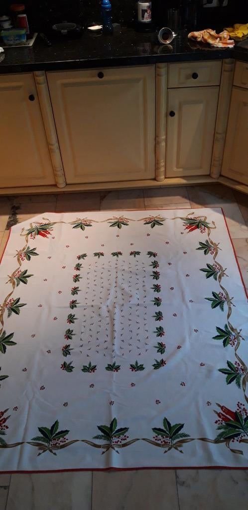 Tafel laken, Ophalen of Verzenden, Zo goed als nieuw