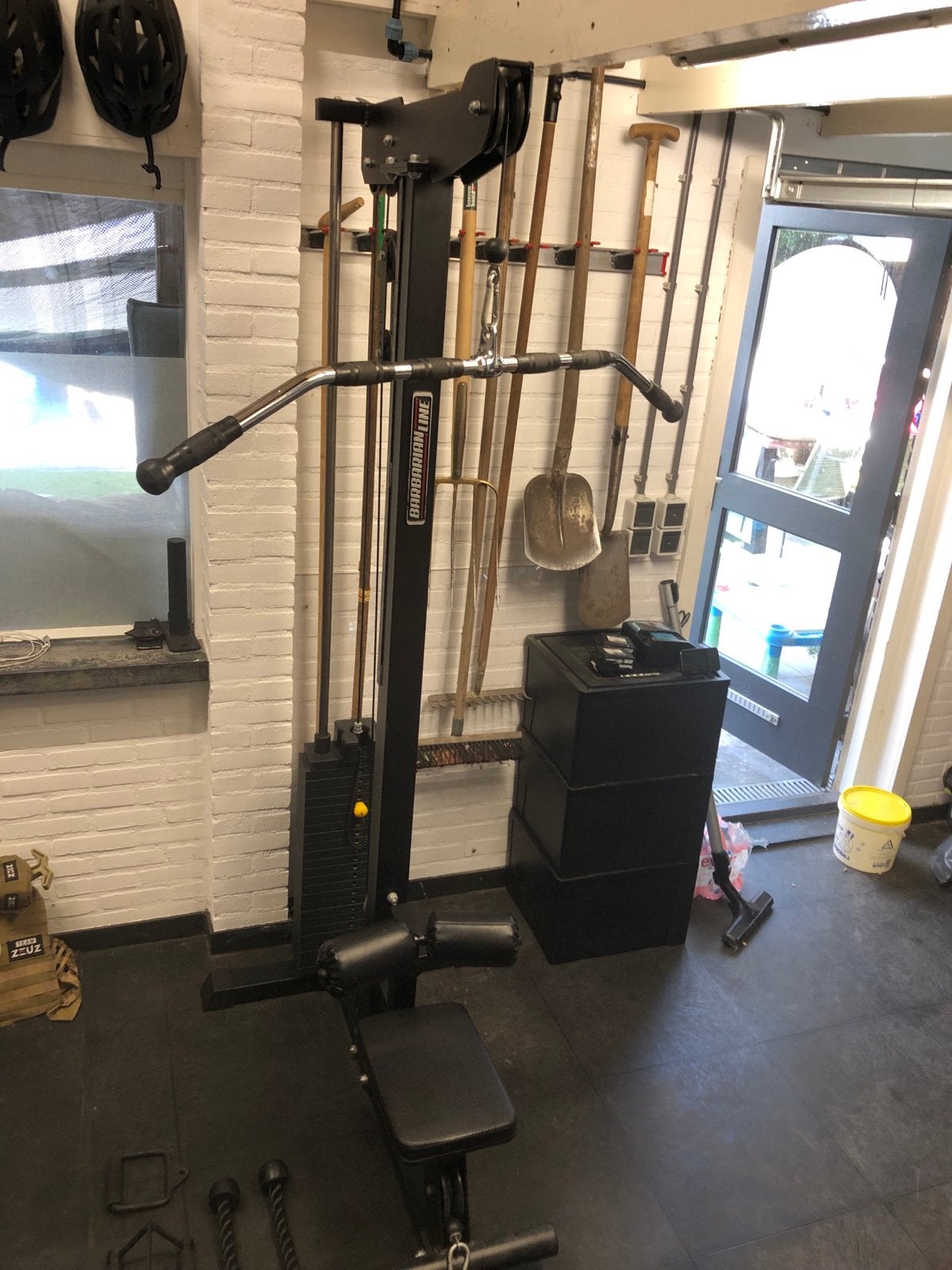 Barbarian Line Lat Pulldown Machine, Sport en Fitness, Ophalen, Gebruikt, Rug, Overige typen