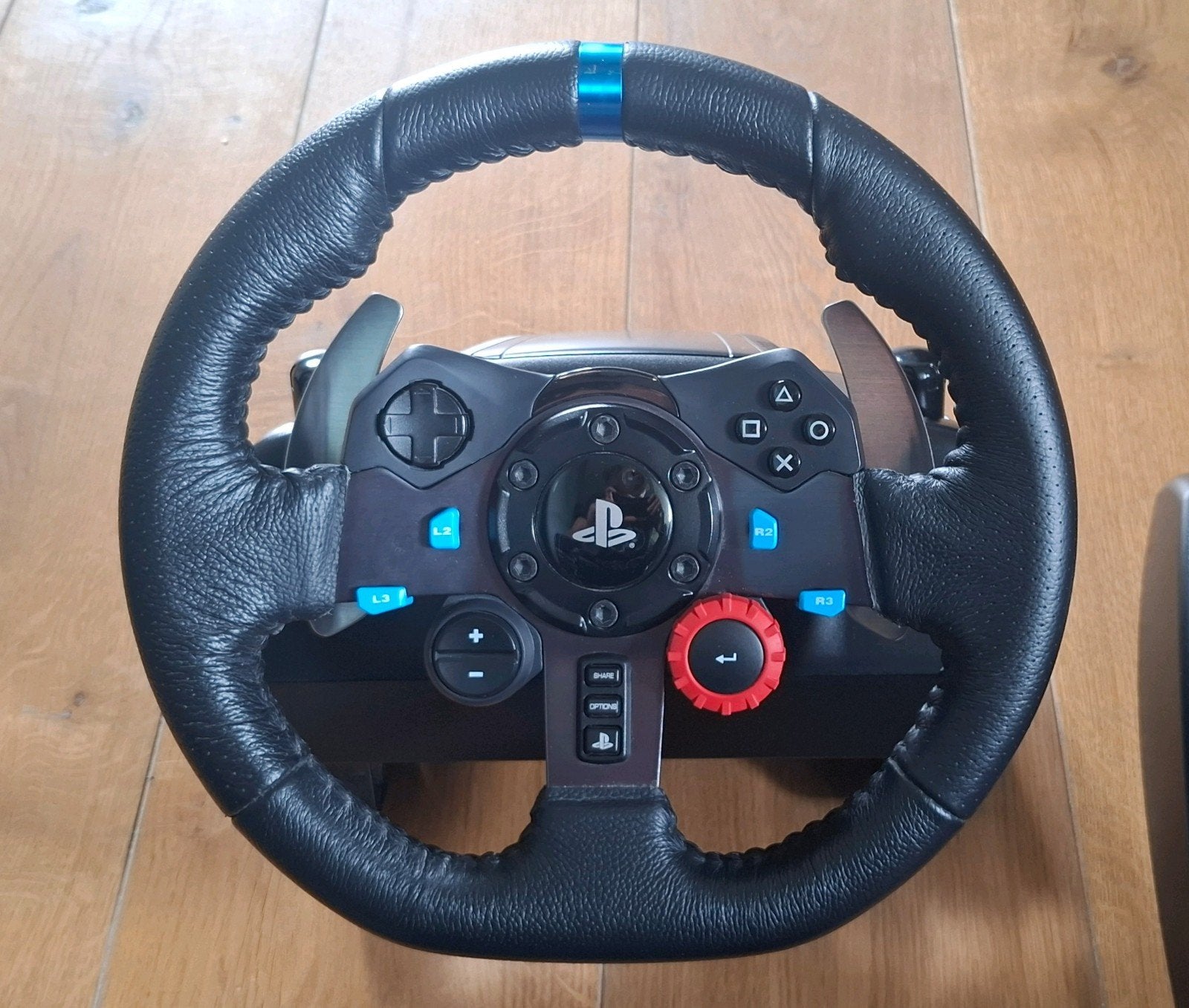 Logitech G29 Driving Force Racing Wheel + Pedalen + Shifter, Spelcomputers en Games, Ophalen, PlayStation 4, Zo goed als nieuw
