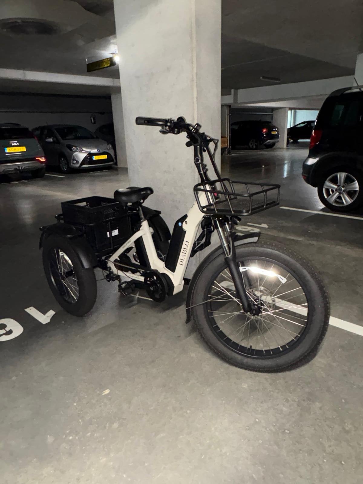 Diablo Big Foot MX5 - driewieler Fatbike - grijs, Fietsen en Brommers, Ophalen, Zo goed als nieuw, Schijfrem