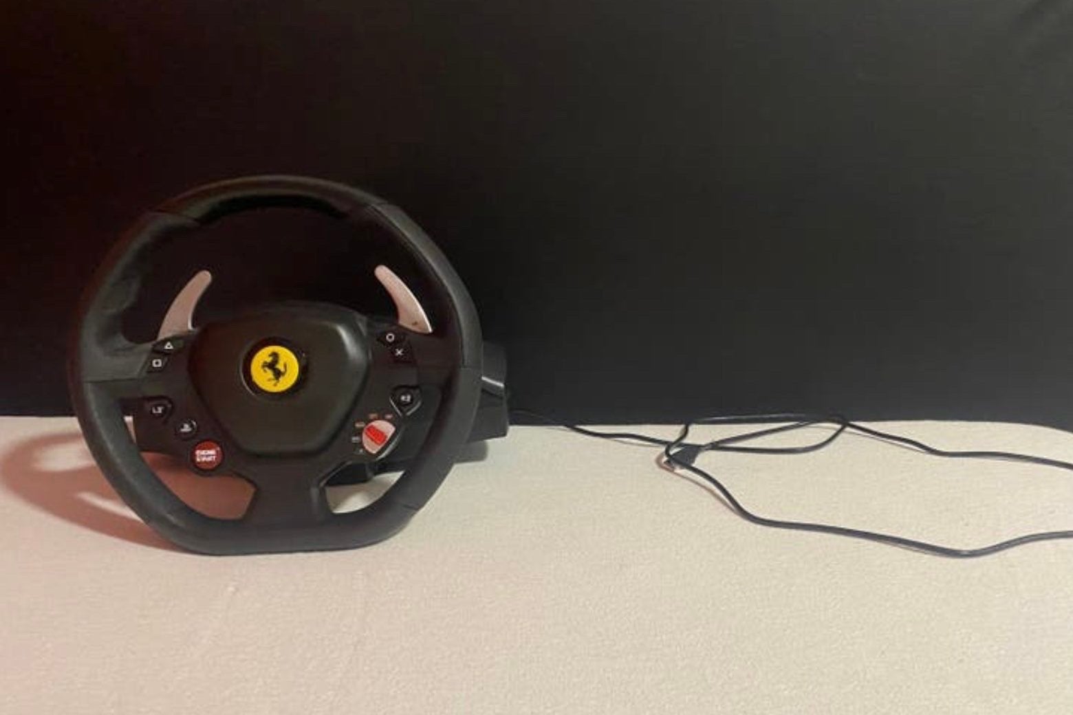 thrustmaster T80 ferrari 488 GTB racing wheel, Ophalen, Zo goed als nieuw, Stuurtje of Sportattribuut