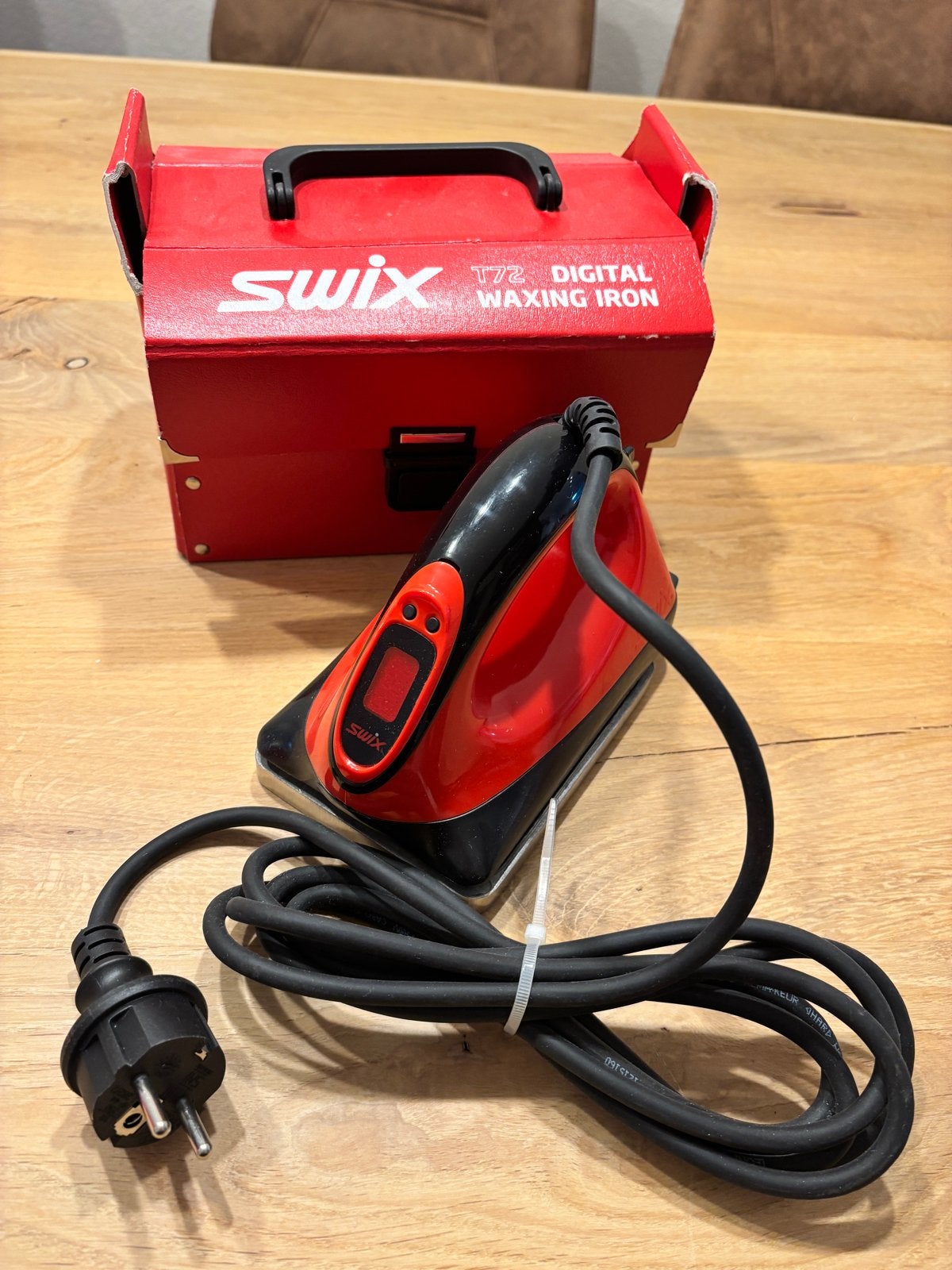 Swix T72 Digital Waxing Iron - Ski/Snowboard Waxijzer, Overige merken, Overige typen, Ophalen of Verzenden, Zo goed als nieuw