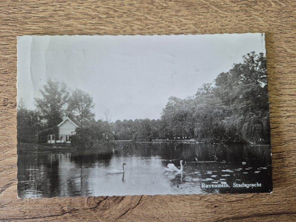ansichtkaart Stadsgracht Ravenstein, Verzamelen, Ansichtkaarten | Nederland, Ophalen of Verzenden, 1960 tot 1980, Gelopen, Noord-Brabant