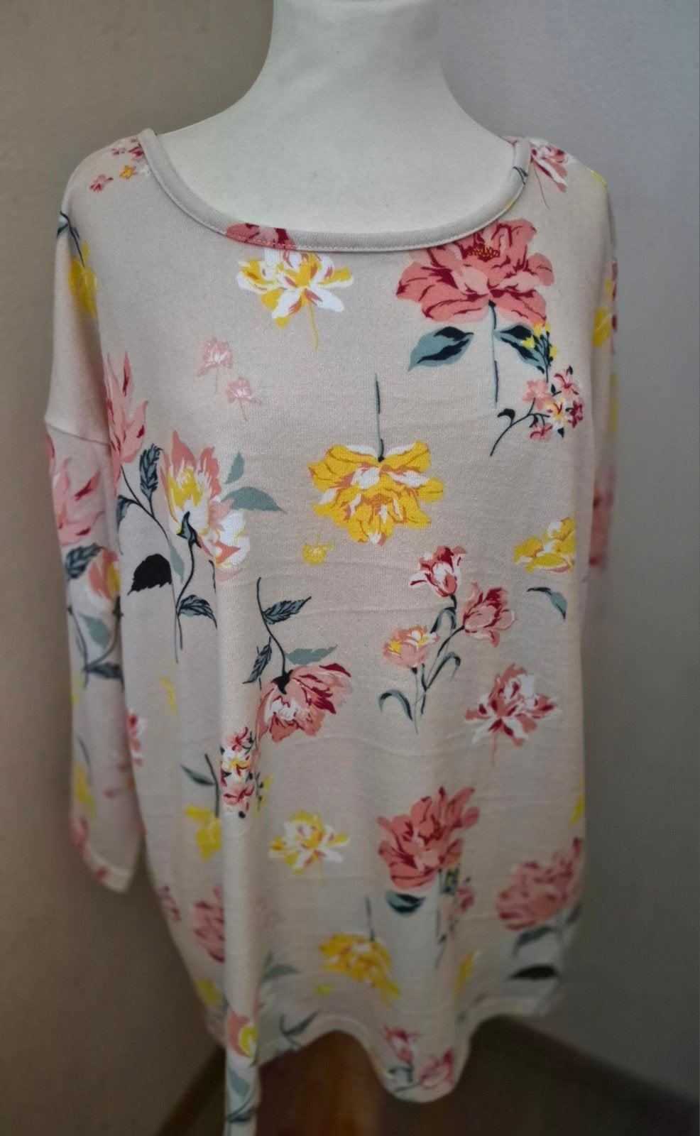 mooie trui ONLY CARMAKOMA maat 42/44, Kleding | Dames, Truien en Vesten, Ophalen of Verzenden, Zo goed als nieuw, Maat 42/44 (L)