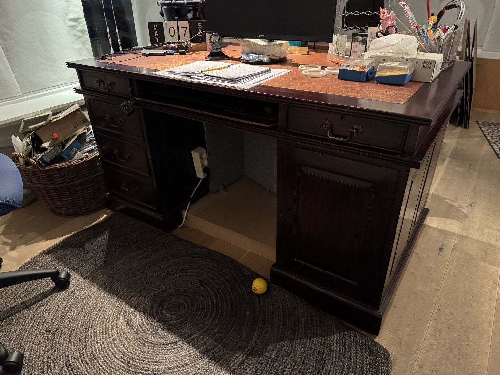 Oude engels bureau met ingelegd leren schrijfblad, Ophalen