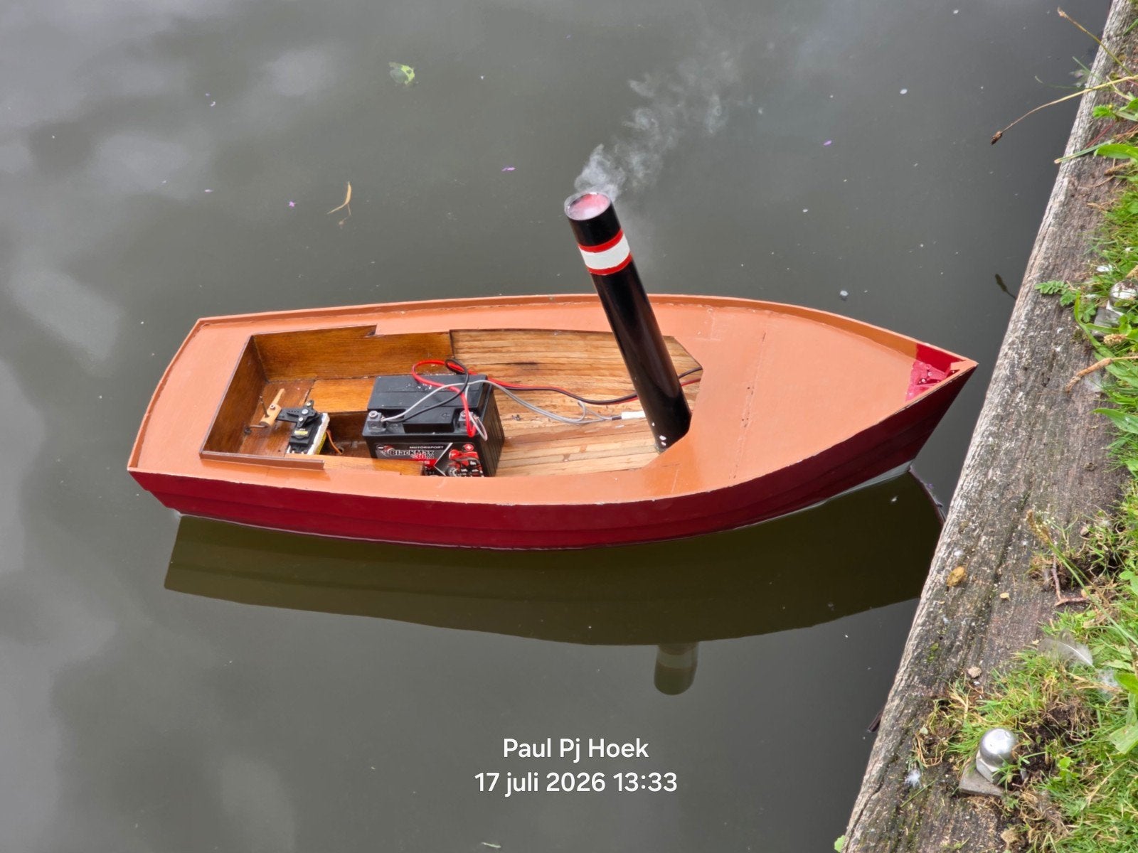 RC boot met rookmodule en ruitenwissermotor, Hobby en Vrije tijd, Modelbouw | Boten en Schepen, Ophalen of Verzenden, Gebruikt
