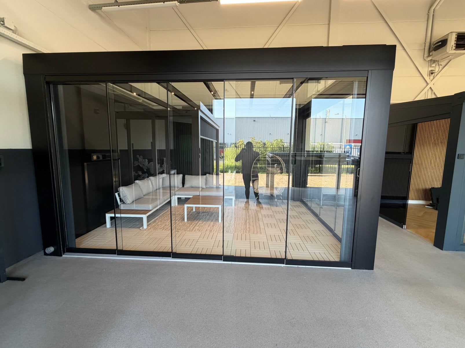 Cube veranda tekoop nieuw showmodel tuinkamer serre, Ophalen of Verzenden, Zo goed als nieuw, Veranda